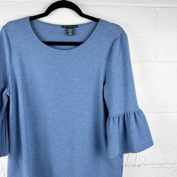 Adrianna Papell Blue Bell Sleeve Blouse – Soft Rayon Blend, Size‎ M - Picture 2 of 7